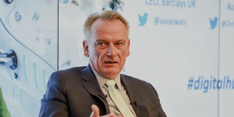 Executive Consultation with Chris Skinner